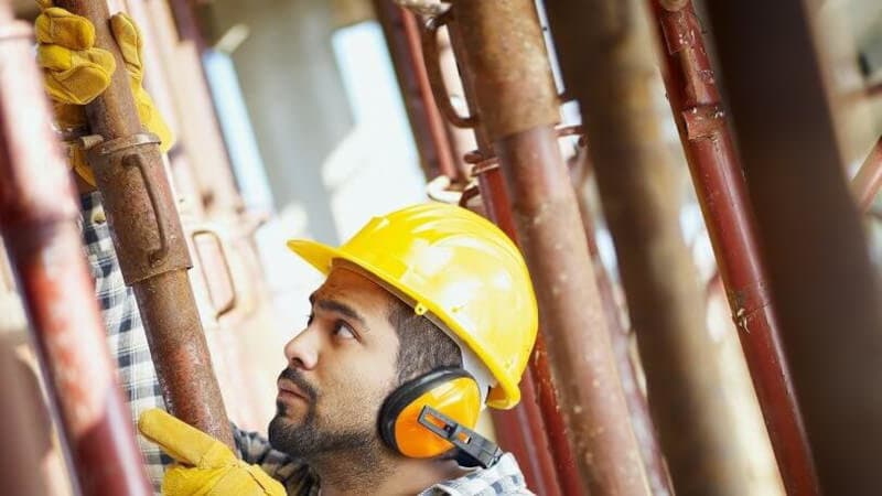 How to use acrow props